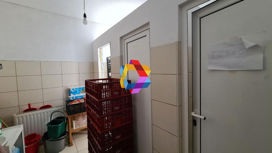Spatiu comercial - 567 mp