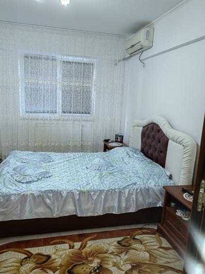 - Apartament 3 camere etaj 2, zona Vidin, renovat 2022