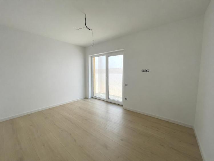 Duplex Modern 4 Camere | Zona Centru | 120 mp | 200 mp Teren | Finisat la Cheie
