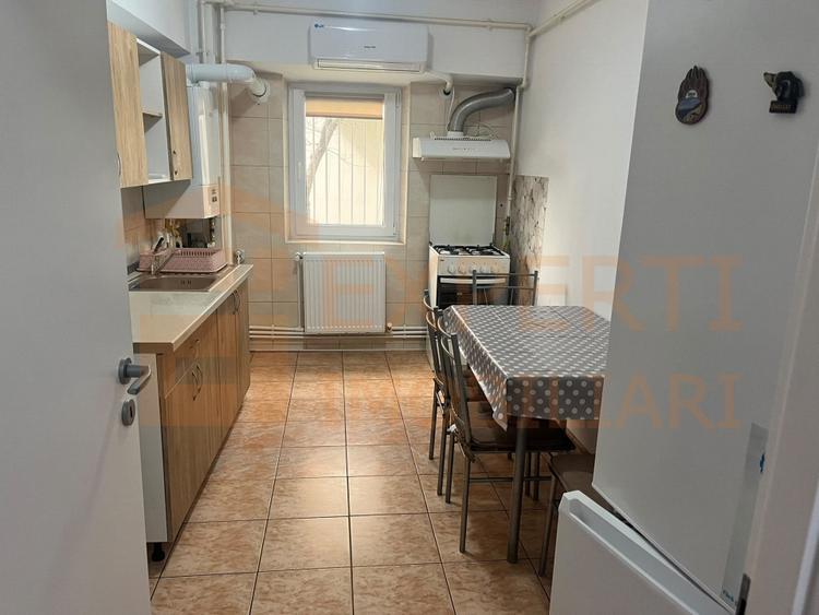 Apartament 2 camere de închiriat în Constanța zona Faleză Nord, termen lung