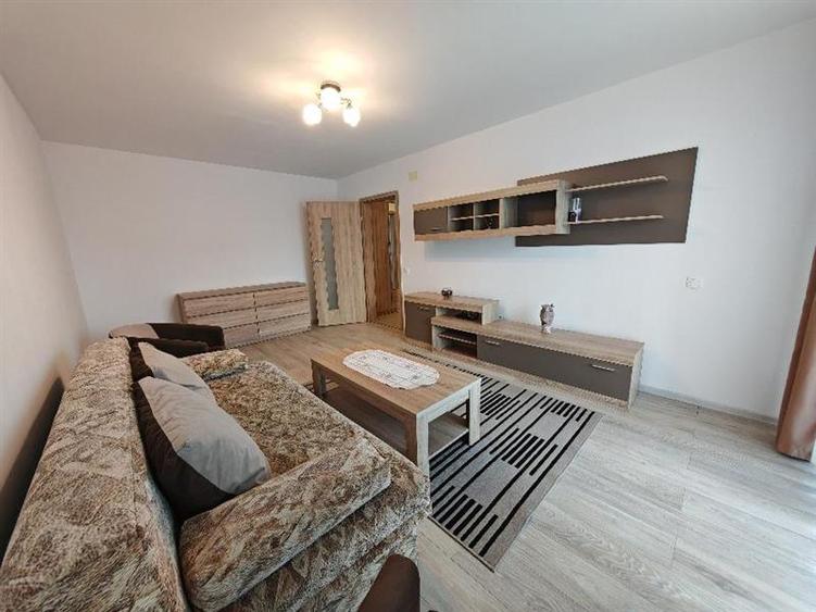 Inchiriem Apartament 2 Camere, Modern, Decomandat, Tractorul