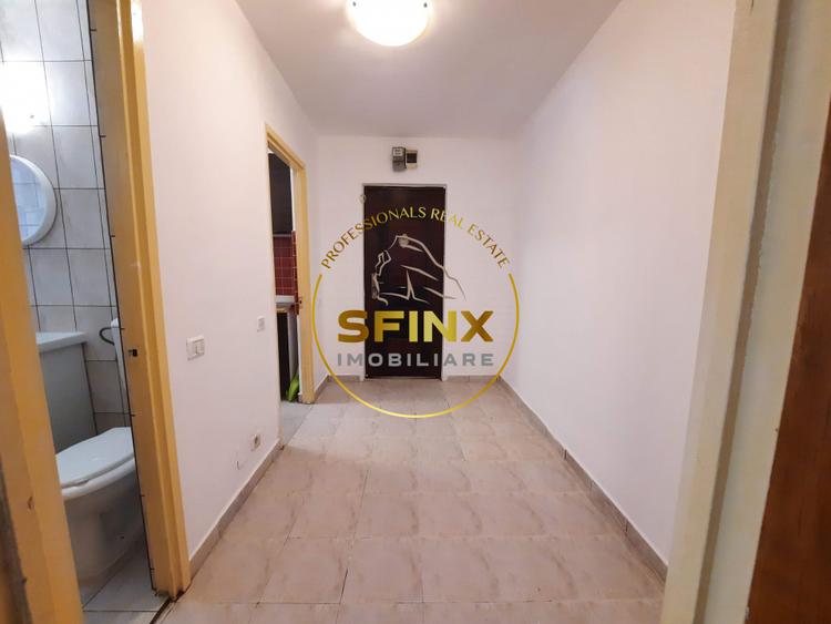 Drumul Taberei, Brancusi-Valea Oltului, garsoniera parter, bloc 4 etaje, boxa