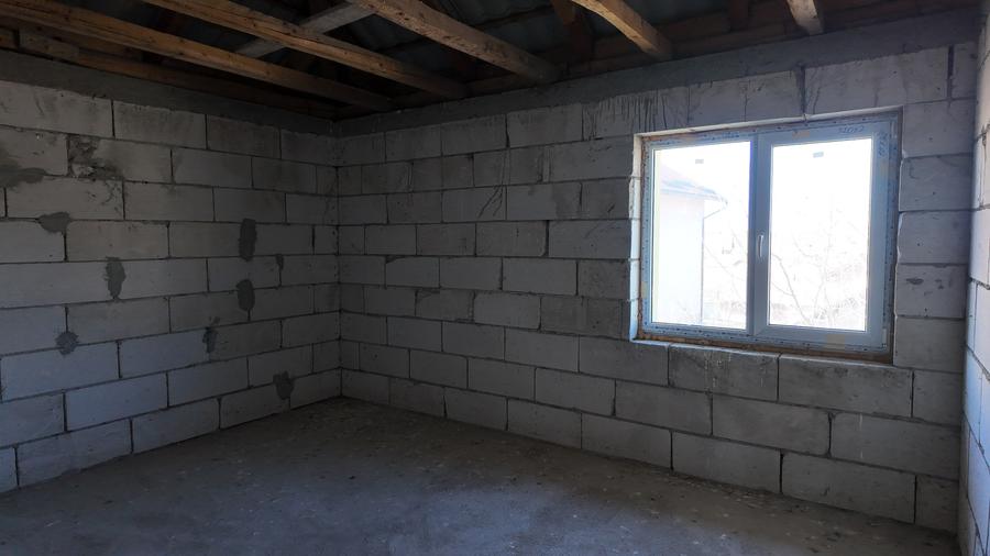 Casă individuală pe 1000 mp teren la preț de duplex: Strada Iris, Chinteni