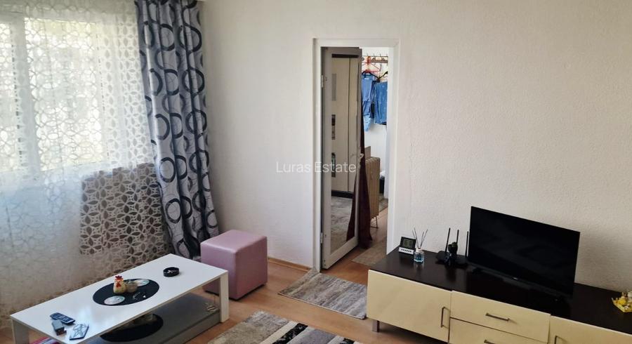 Apartament 2 camere - Casa de Cultură - boxă - 2