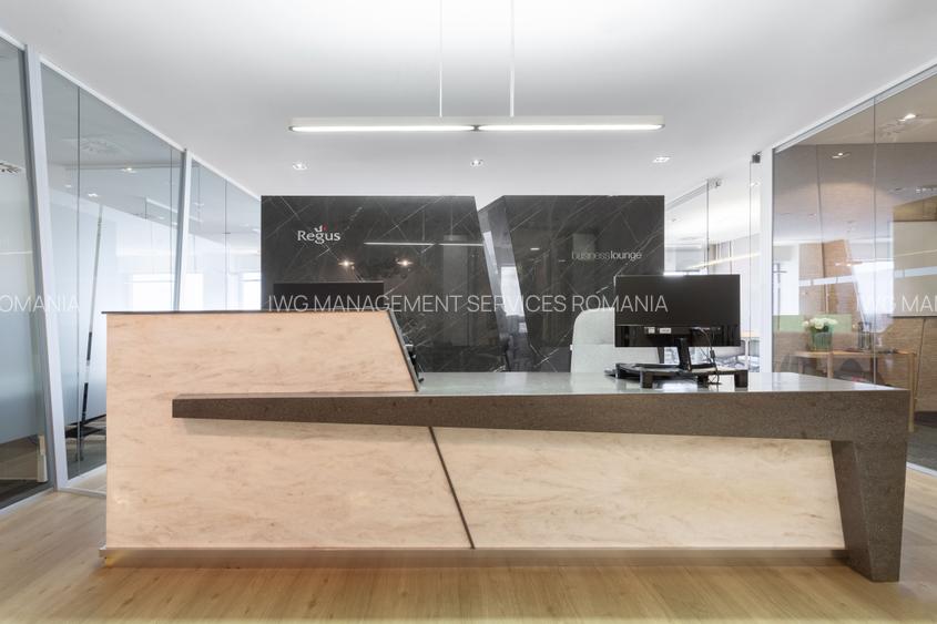 Spațiu de birou privat pentru 1 persoană în Regus Iride Business Centre - 2