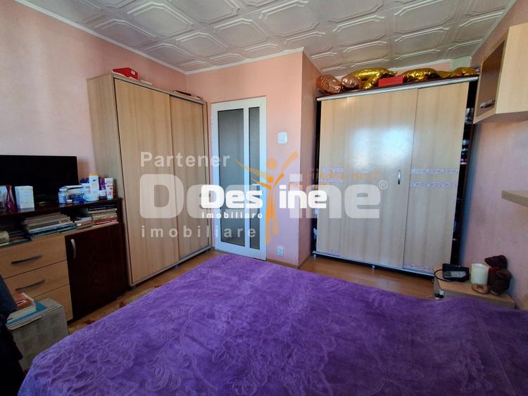 Apartament 3 camere, semidecomandat, Alexandru Cel Bun, 89.900 EURO