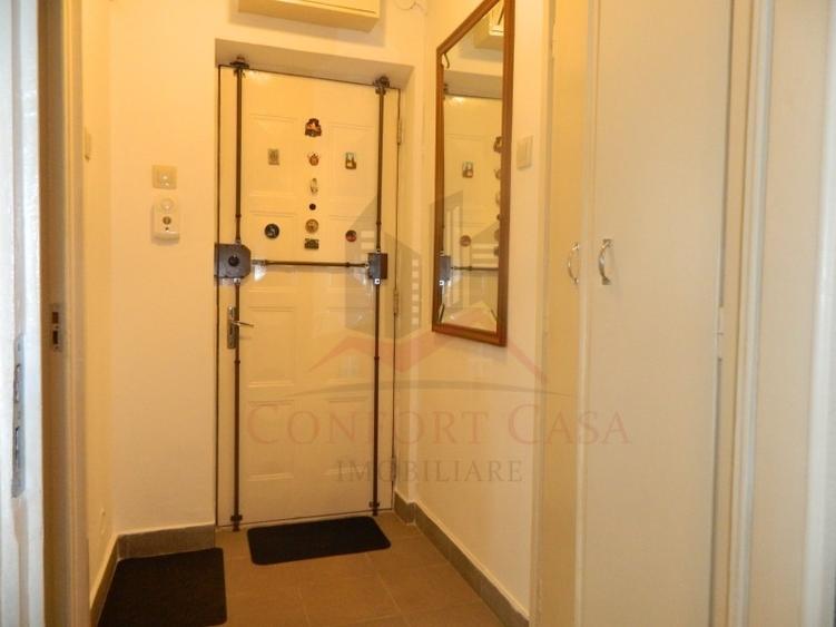 Unirii - Cantemir, bloc stradal, 4 min metrou, et 3/8, Apartament 2 camere