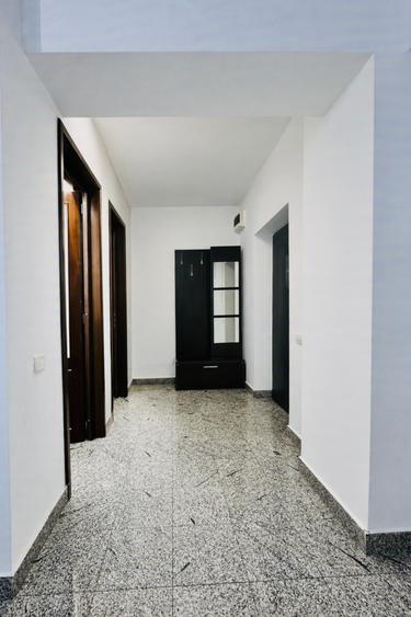 Apartament spațios în zona Aviatorilor