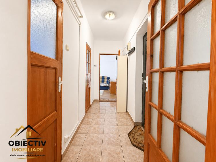 Apartament 2 Camere la Demisol – Poziție Centrală, Multiple Posibilități