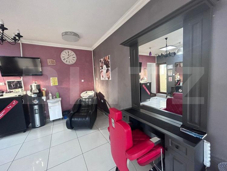 Spatiu comercial, 150 mp, salon de infrumusetare complet echipat