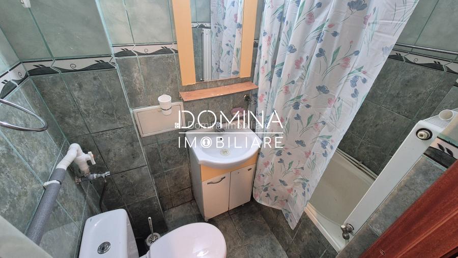 Vânzare apartament 3 camere, str. Slt. Gheorghe Bărboi - zona Casei Tineretului - 7