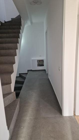 Casa 4 camere la cel mai bun pret din zona