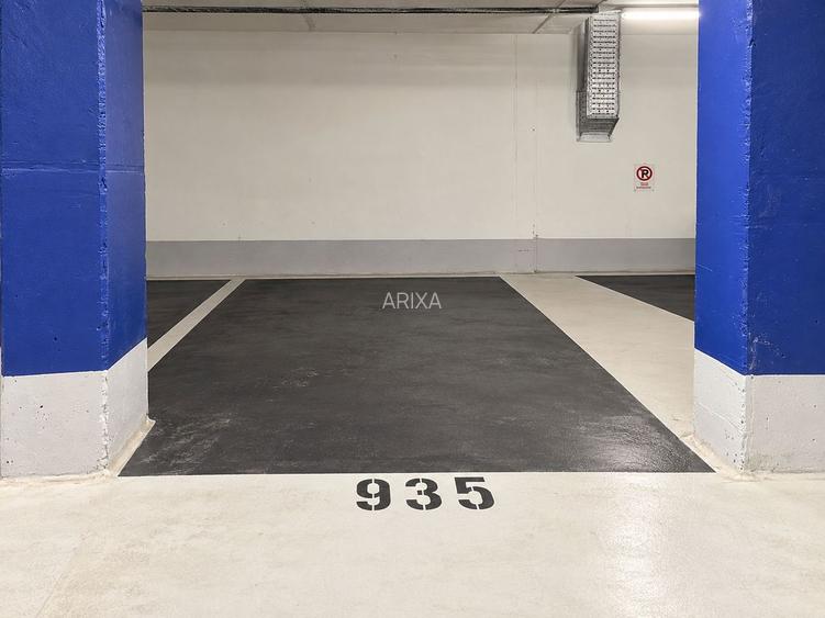 3 camere Cortina North Pipera 93 mp 2 parcări + boxă Prima Locuire