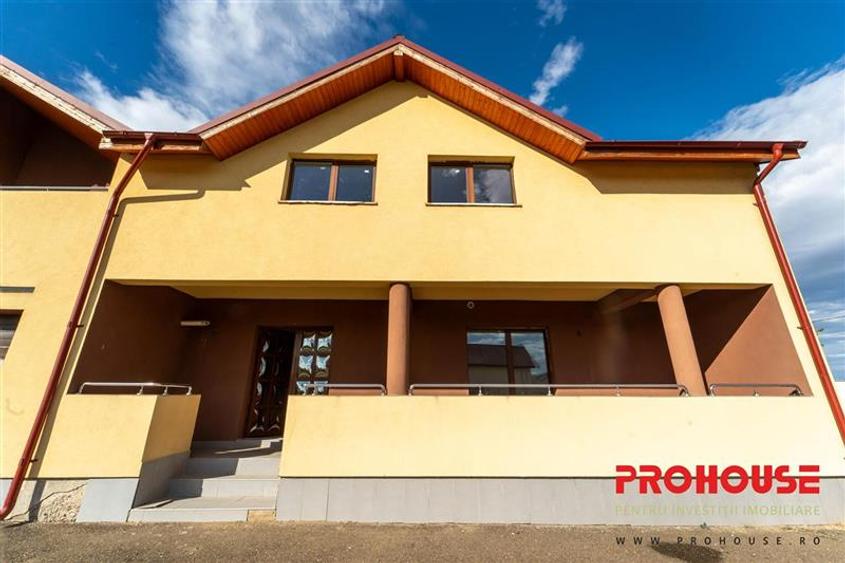 Vila de tip duplex - P+M - Margineni