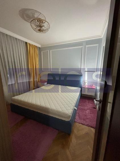 VANZARE 3 CAMERE - DECOMANDAT - TINERETULUI