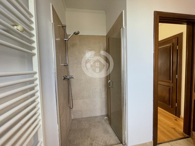 Penthouse de Inchiriat 4 camere | 160 mp | Terasa | Sibiu