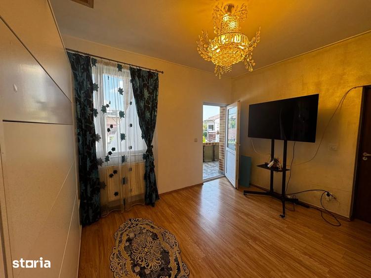 Vila 2 etaje| 5 camere| Floreasca| Jacuzzi| Curte privata|