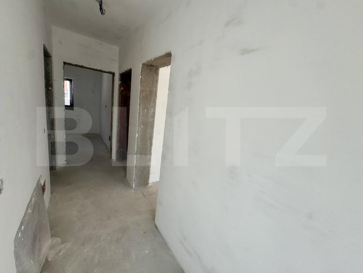 Casă P+1 în construcție, 120 mp, 200 mp teren, zona Selgros