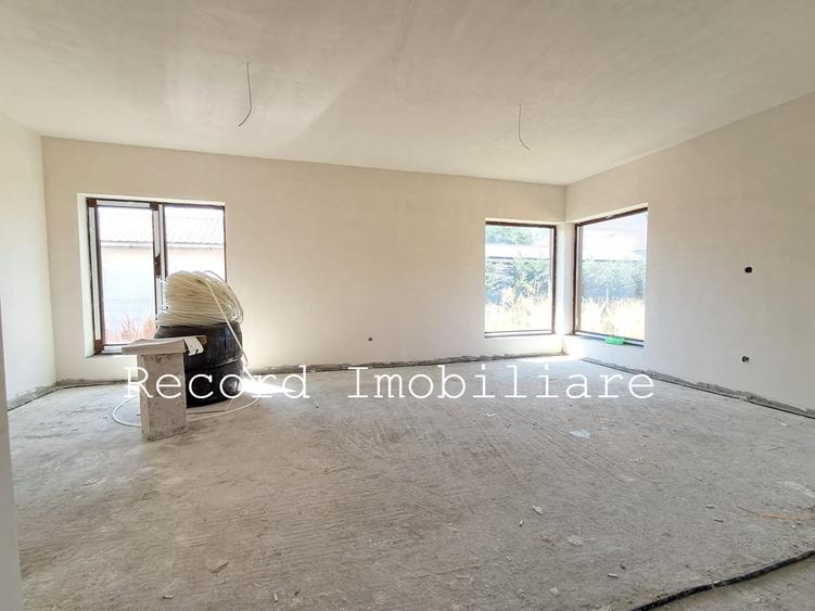 Casa individuala P+E, teren 600 m Gilau