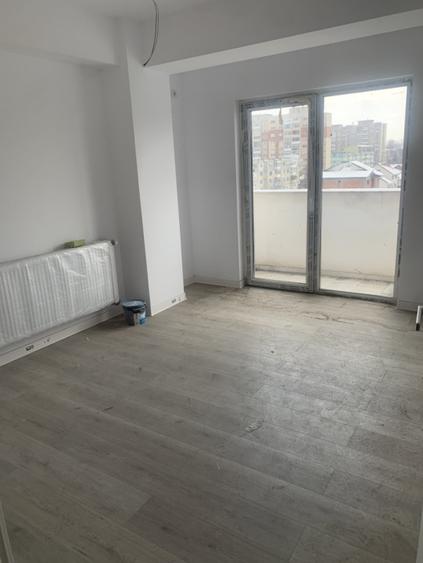 Apartament 4 camere decomandat, NOU, George Enescu