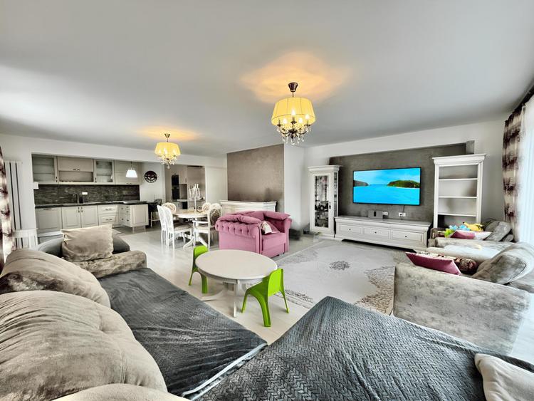 Penthouse cu suprafață generoasa,zona Noua