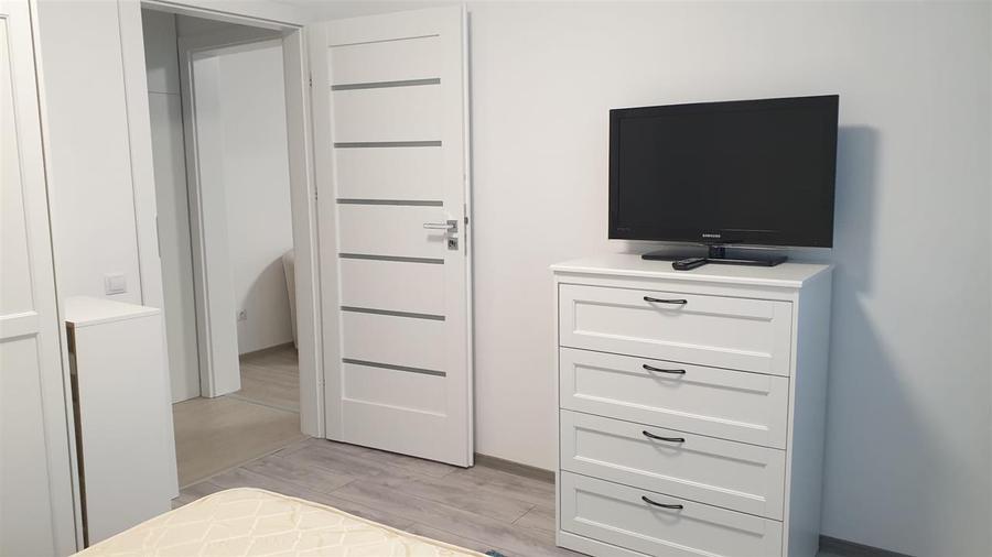 Apartament 2 camere cu balcon zona Mihai Viteazul