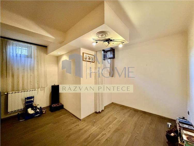 Vanzare vila D+P+1E, Bulevardul Castanilor, Ploiesti - 19
