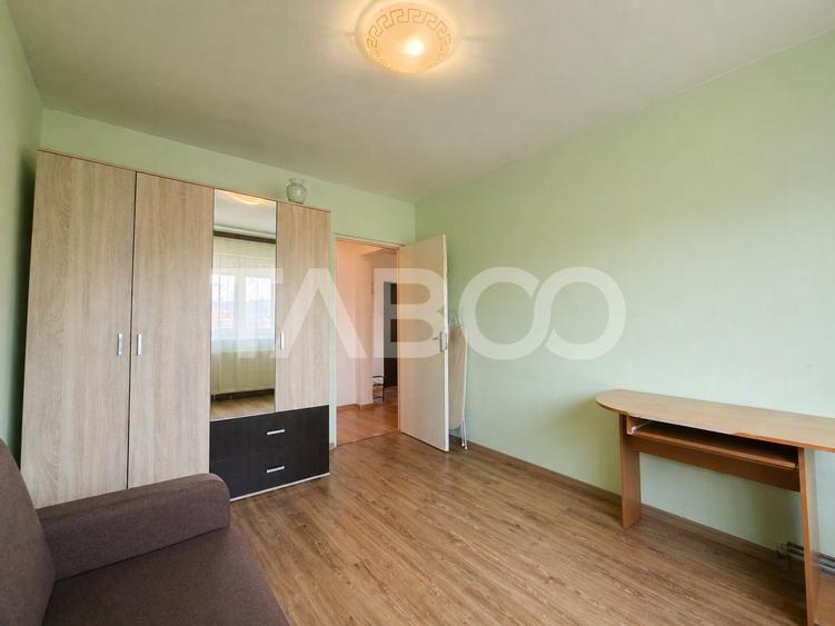 Apartament decomandat de vanzare 2 camere balcon lift Mihai Viteazul
