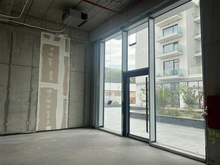 Spatiu comercial generos | Terasa de 90 mp | ONE Cotroceni Park