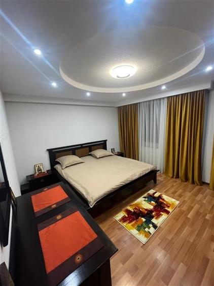 Vila Smârdan,5 dormitoare GAZ sosea principala