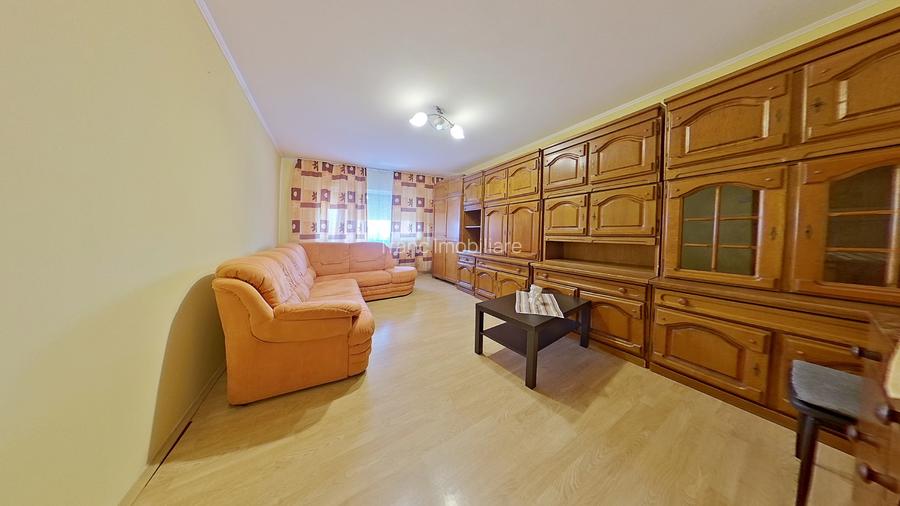 Apartament spatios si luminos cu 2 camere, zona Alfa - de inchiriat