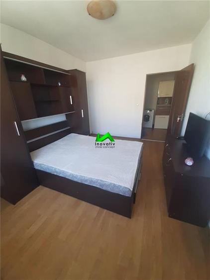 Apartament de vanzare 3 camere pivniță Sibiu Mihai Viteazul