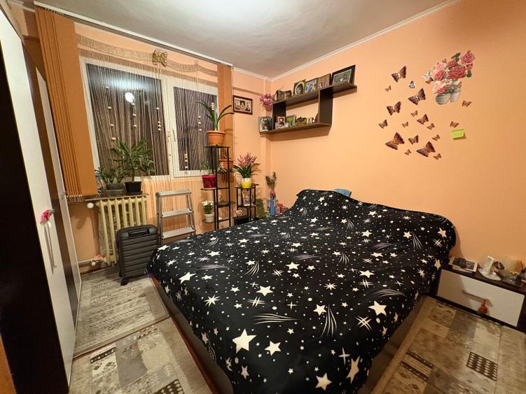 Apartament cu 2 camere în proces de reabilitare - Bulevardul Lacul Tei