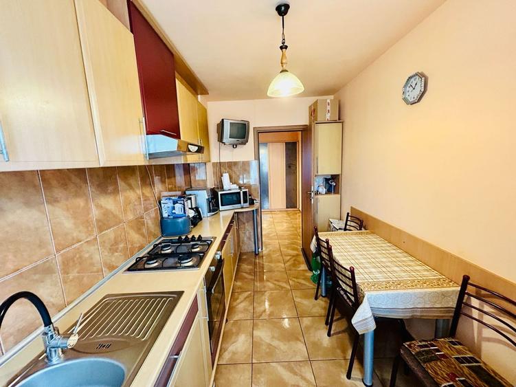 Apartament de închiriat în Sibiu – 3 camere,balcon, zona Nicolae Iorga