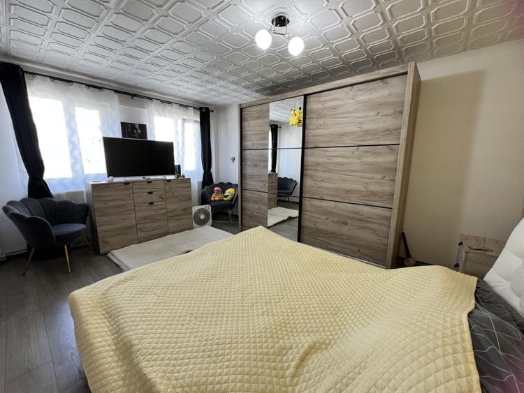 Casa individuala, 200 mp, 2 parcari, ideal pentru gradinita/investitie