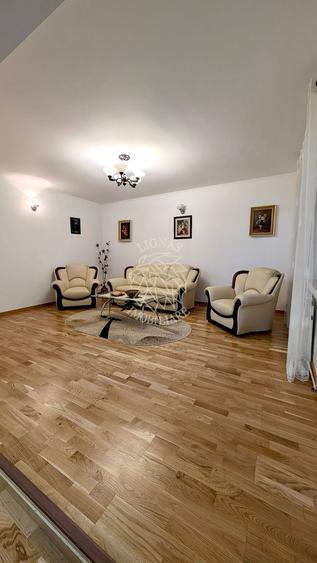 Casa 6 camere 244 mp+ Spatiu Comercial- teren 500 mp-Zona Han