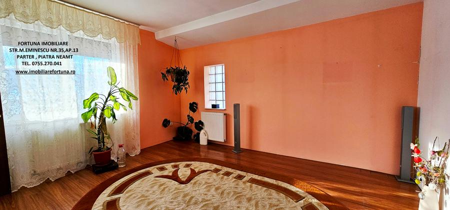Proprietate com.D-va Rosie,Vila P+E,teren si livada, in cadru natural atractiv