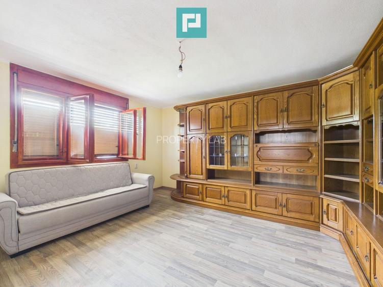 Casă semifinisată, cu 5 camere, în Bonțești Arad