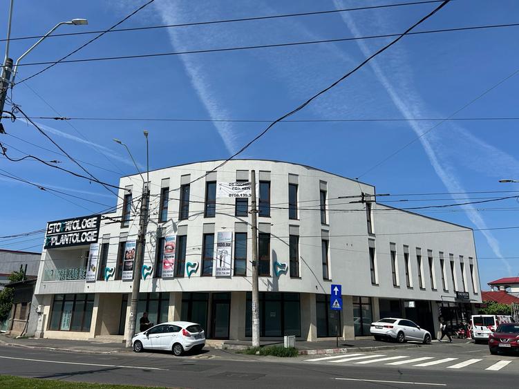 Inchiriere birouri / comercial / salon / cabinete antiaeriana rahova