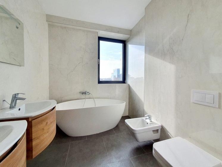 Apartament 3 camere Lac Floreasca