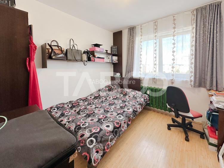 Apartament cu 2 camere decomandate de vanzare in cartierul Manastur - 2
