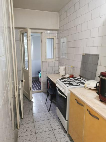 Aviatiei - 1 minute Metrou -Garsoniera confort 1 decomandat - MODERNA