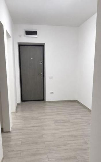 Campia Libertatii-garsoniera spatioasa!