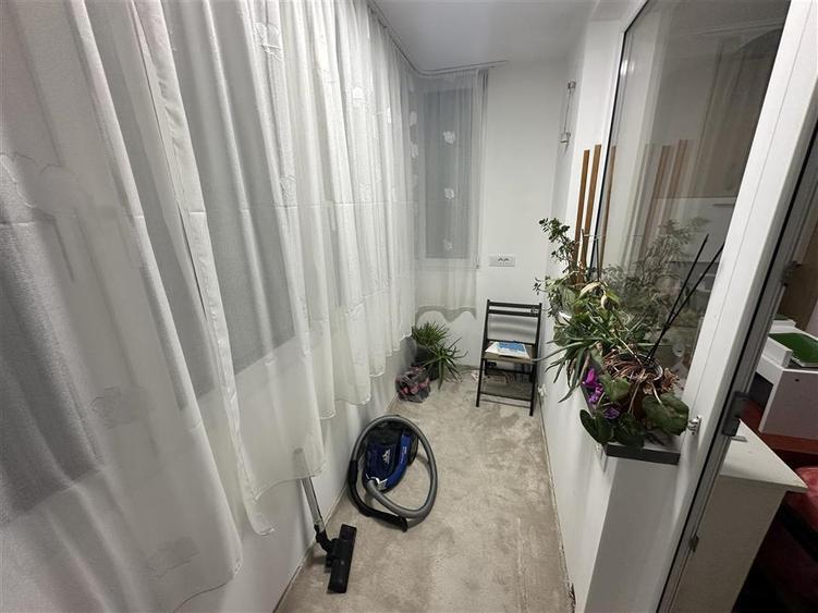 Apartament cu 2 camere, Rogerius