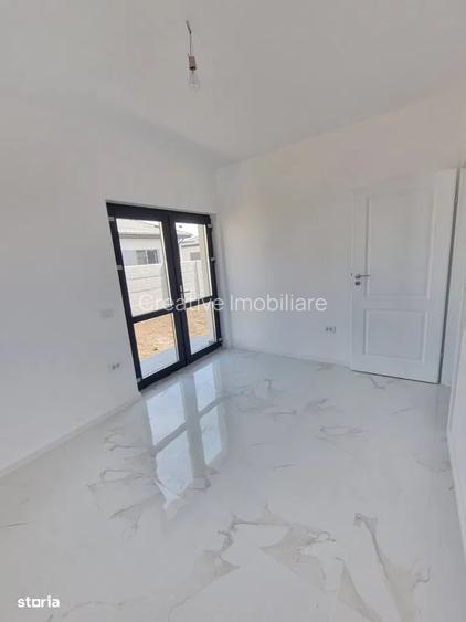 PROPRIETAR: Casă individuală nouă, finisaje premium - LA PREȚ DE APARTAMENT - 2