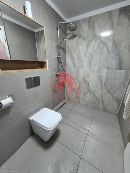 DNA GHICA (Azuga Residence)-3 camere semi/mobilat, curte privata, parcare, club!
