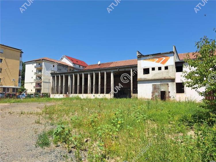 Spatiu cu suprafata de 500 mp si teren de 1159 mp in zona Strand Sibiu
