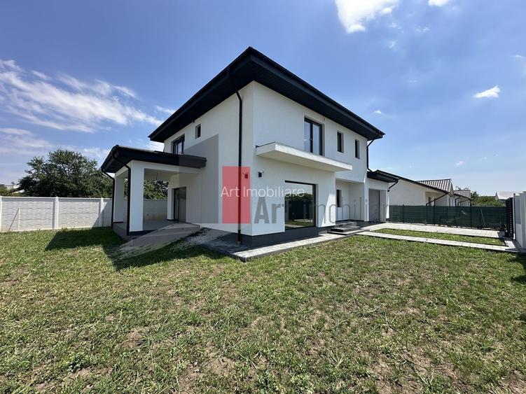 Vanzare vila 4 camere in Domnesti - 3
