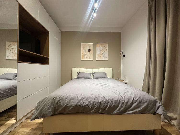 Amazing huge 3-room apartment in the University Square area