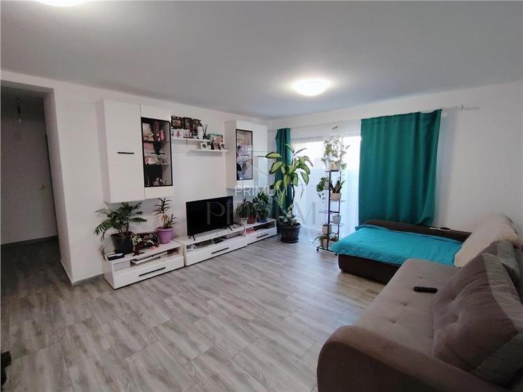 NOU PE PIATA - DUPLEX MOBILAT SI UTILAT - CANALIZARE SI ASFALT IN LUCRU - 2